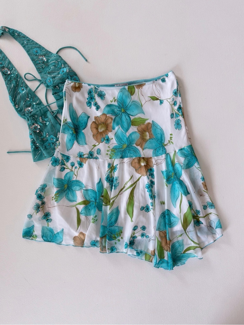 Vintage Body Central Blue Floral Handkerchief
Hem Midi Skirt